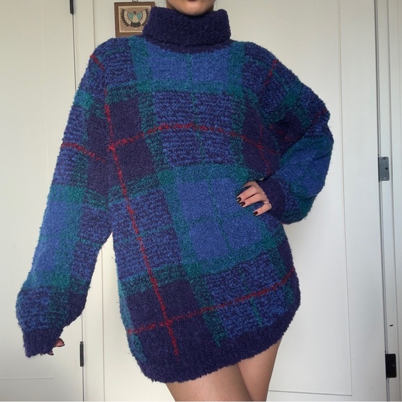 Jones New York Sweaters - Cozy oversized Plaid Turtleneck Sweater - Blue and Green